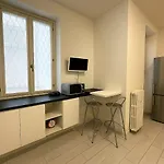 Cozy Studio Room